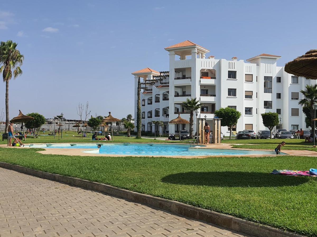 Asilah Beralmar properties Bagian luar foto